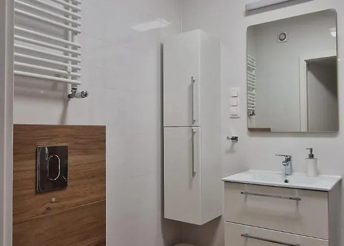 Wilczy Przy Malcie, Self Check-in, Free Parking Познань